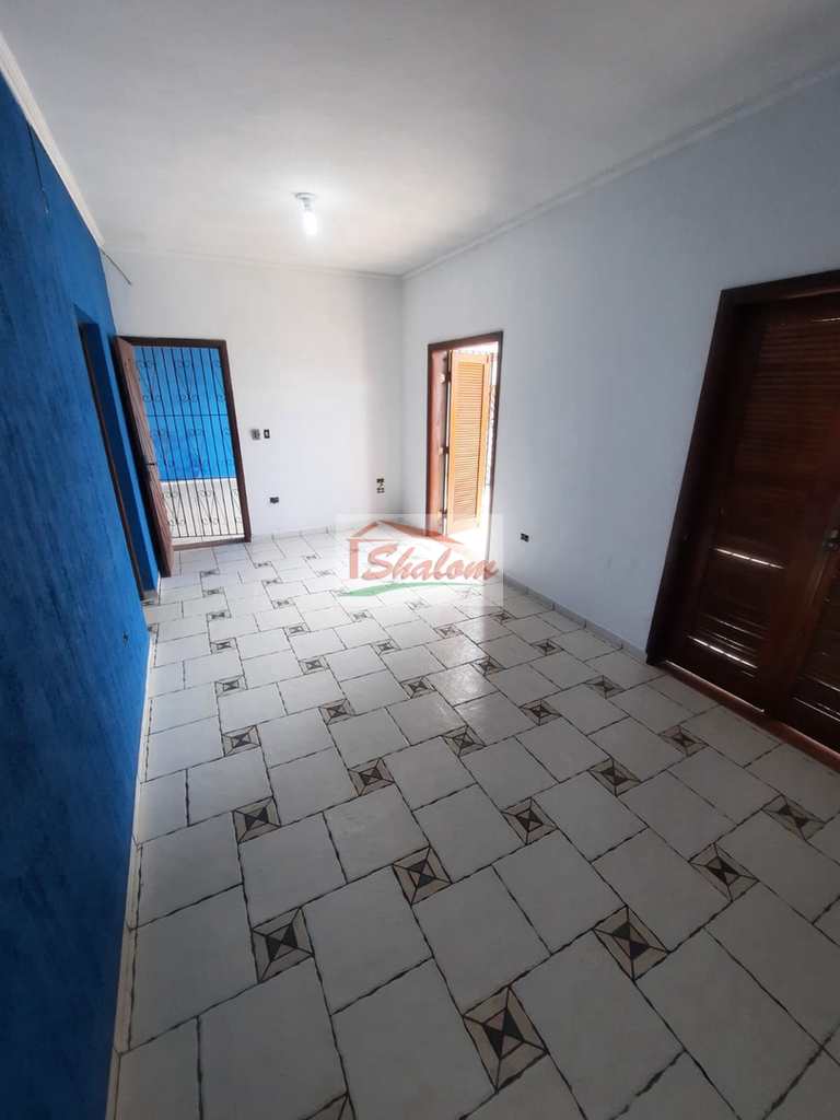 Sobrado Comercial em Caraguatatuba, no bairro Centro