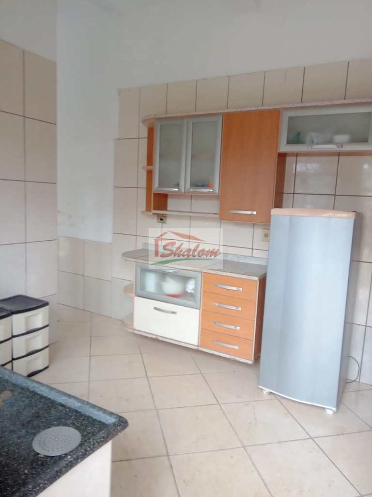 Casa em Caraguatatuba, no bairro Morro do Algodão