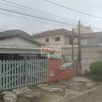 Casa em Caraguatatuba, bairro Martim de Sá