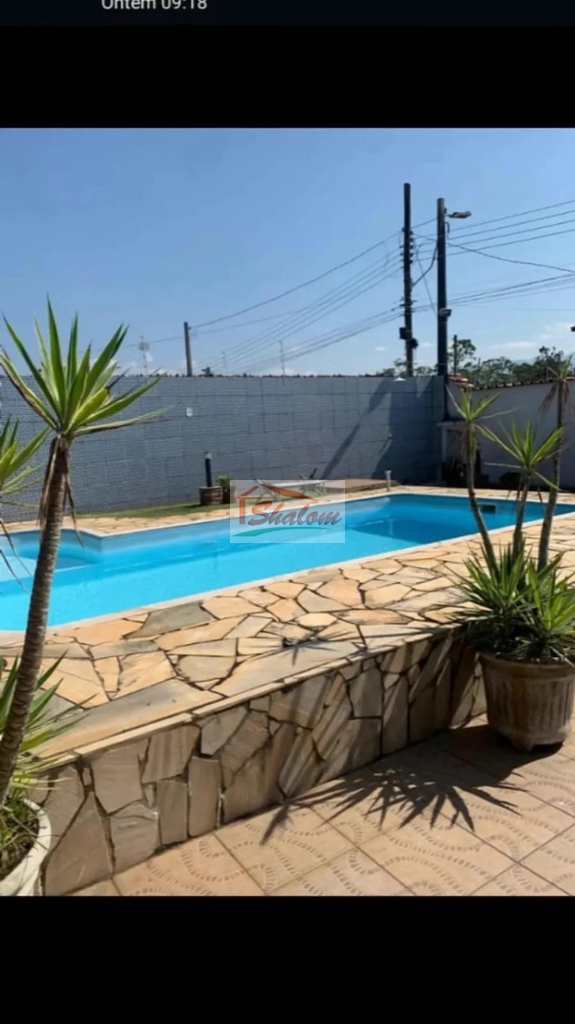 Casa em Caraguatatuba, no bairro Pontal de Santa Marina