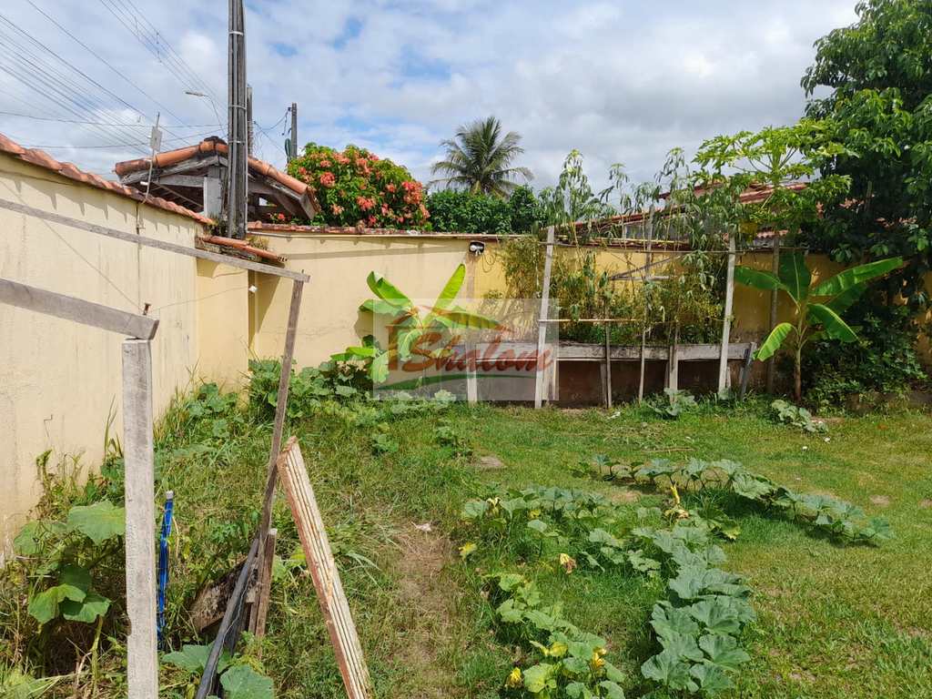 Casa em Caraguatatuba, no bairro Pontal de Santa Marina