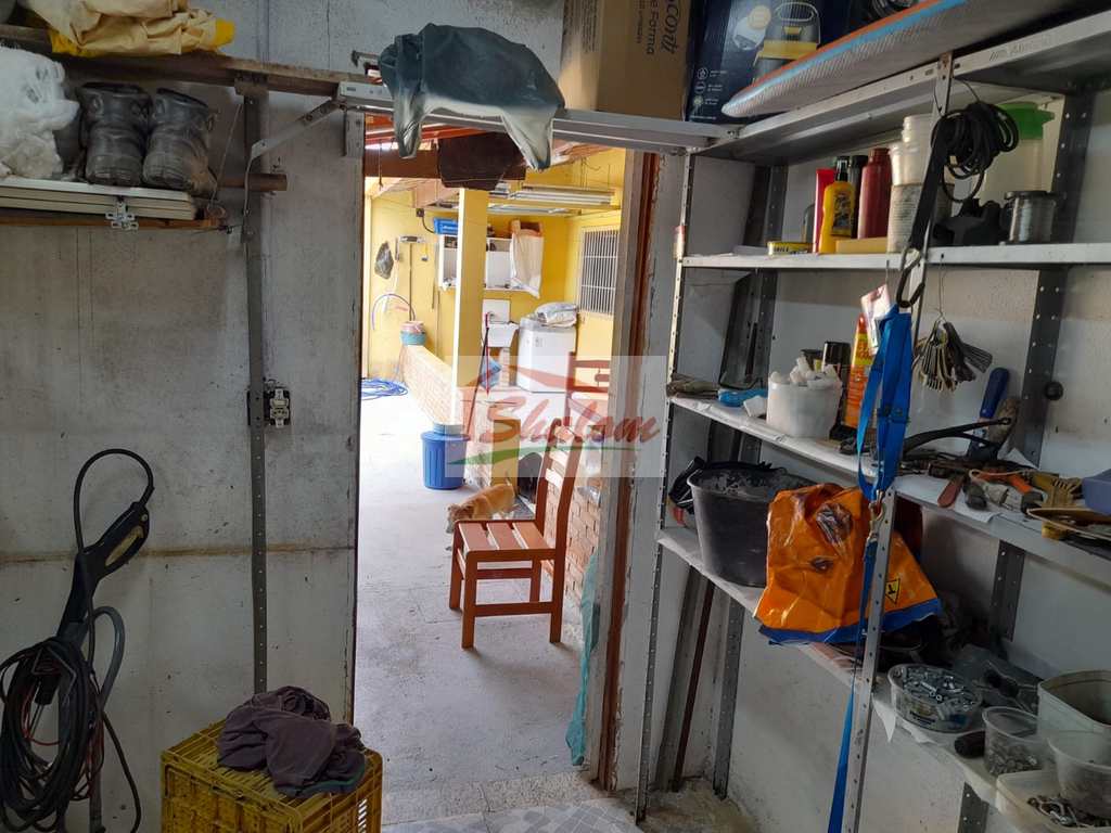 Casa em Caraguatatuba, no bairro Pontal de Santa Marina