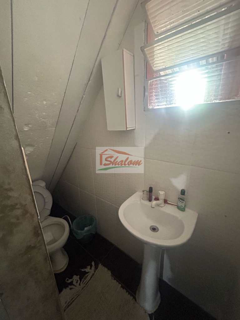 Casa em Caraguatatuba, no bairro Morro do Algodão