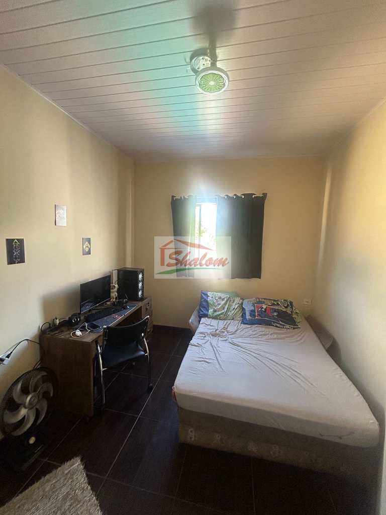 Casa em Caraguatatuba, no bairro Morro do Algodão