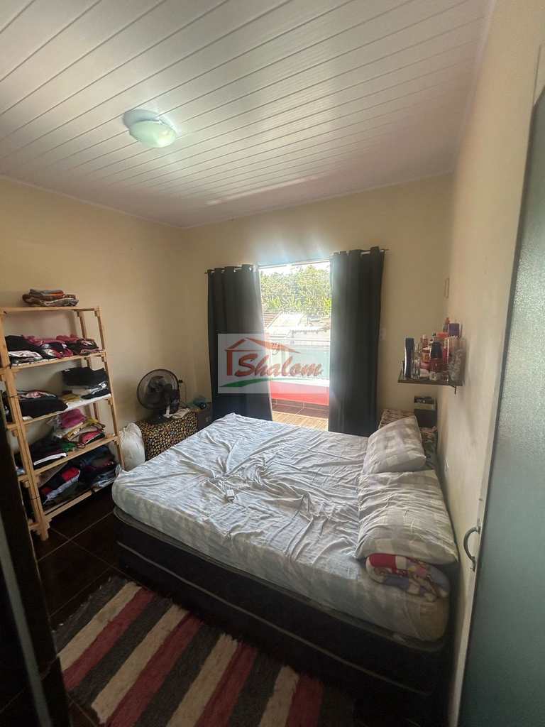 Casa em Caraguatatuba, no bairro Morro do Algodão