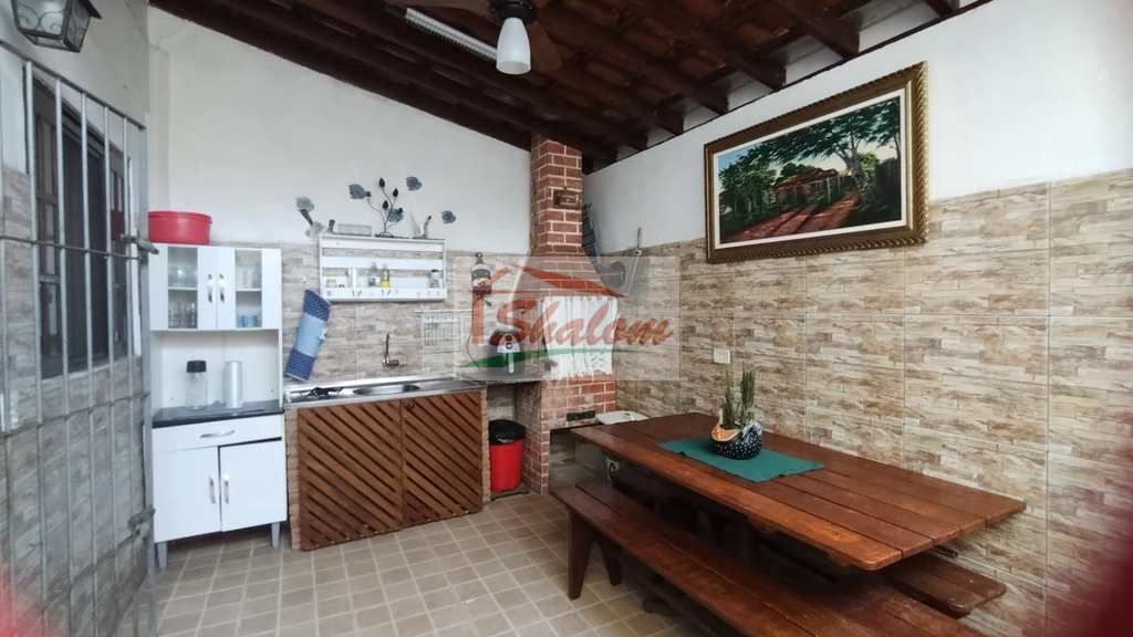 Casa em Caraguatatuba, no bairro Prainha
