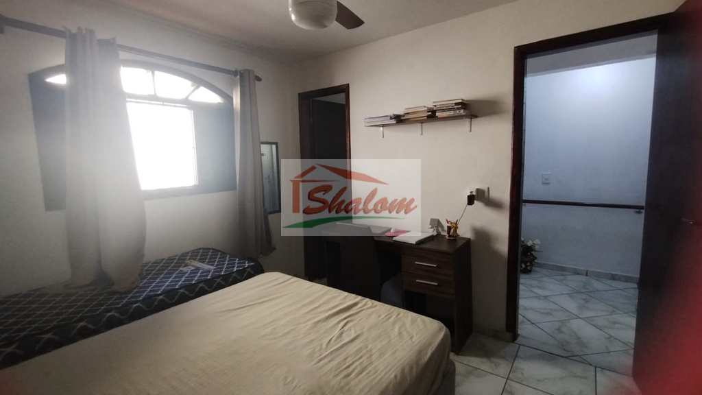 Casa em Caraguatatuba, no bairro Prainha