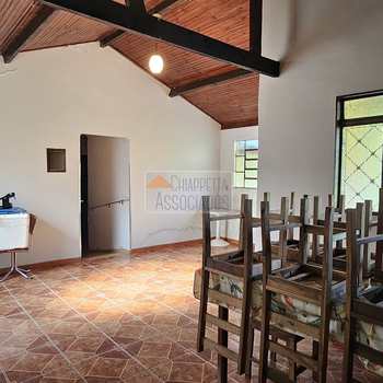 Chácara em Santa Maria da Serra, bairro Centro