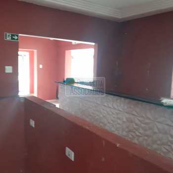 Casa Comercial em Santos, bairro Campo Grande