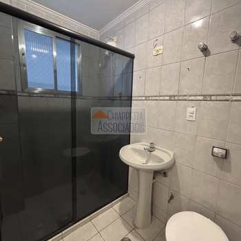 Apartamento em São Vicente, bairro Itararé