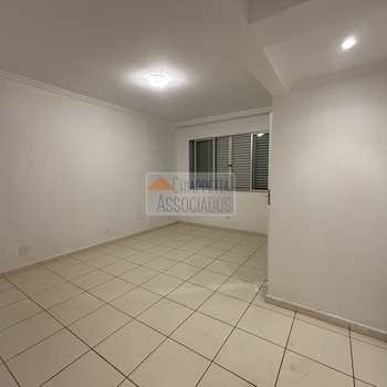 Apartamento em São Vicente, bairro Itararé