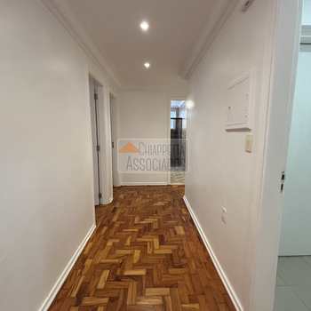 Apartamento em São Vicente, bairro Itararé
