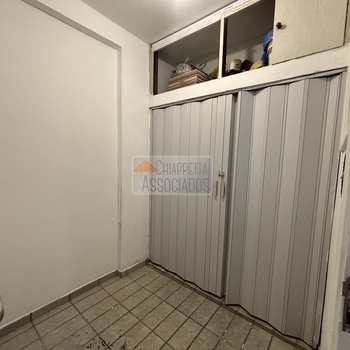 Apartamento em São Vicente, bairro Itararé