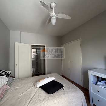Apartamento em Santos, bairro José Menino