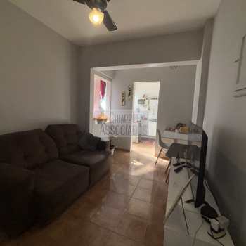 Apartamento em Santos, bairro José Menino