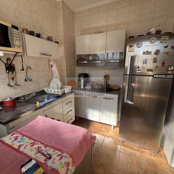 Apartamento em Santos, bairro José Menino