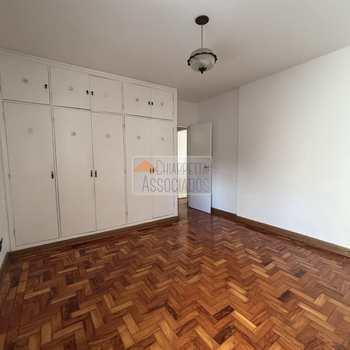 Apartamento em Santos, bairro José Menino