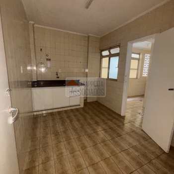 Apartamento em Santos, bairro José Menino