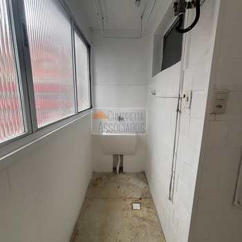 Apartamento em São Vicente, bairro Itararé