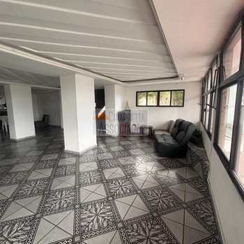 Apartamento em São Vicente, bairro Itararé