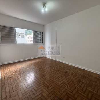 Apartamento em São Vicente, bairro Itararé