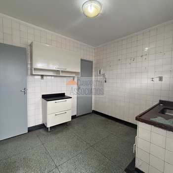 Apartamento em Santos, bairro Boqueirão