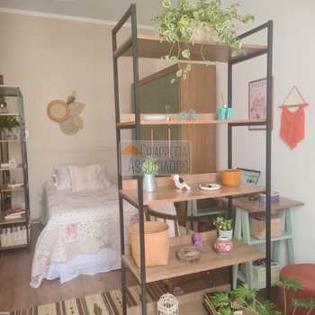 Kitnet em São Vicente, bairro Centro
