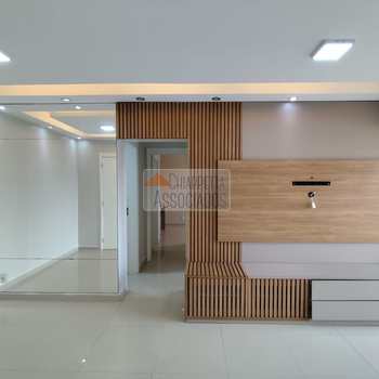 Apartamento em Santos, bairro Marapé