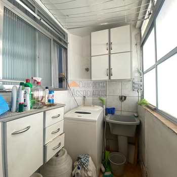 Apartamento em Santos, bairro Gonzaga