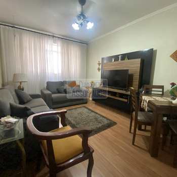 Apartamento em Santos, bairro Gonzaga
