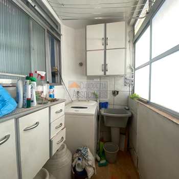 Apartamento em Santos, bairro Gonzaga