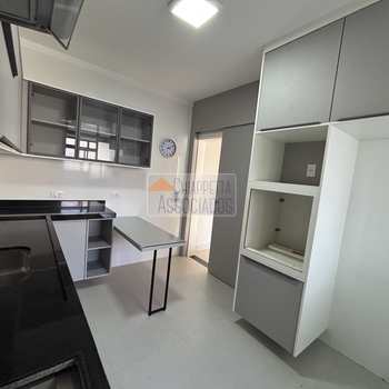 Apartamento em Santos, bairro Pompéia