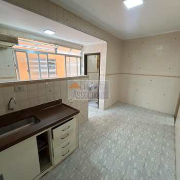 Apartamento em Santos, bairro Marapé