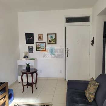 Apartamento em Santos, bairro Boqueirão