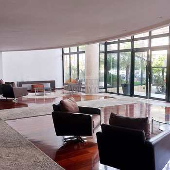 Apartamento em Santos, bairro Gonzaga