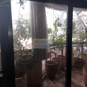 Apartamento em Santos, bairro Gonzaga