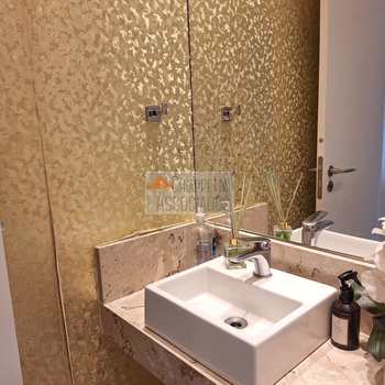 Apartamento em Santos, bairro Campo Grande