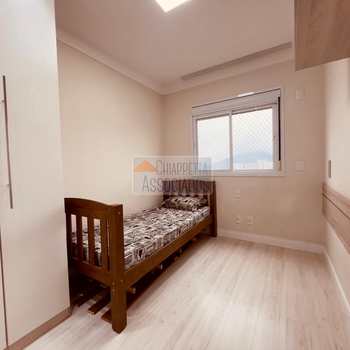 Apartamento em Santos, bairro Campo Grande