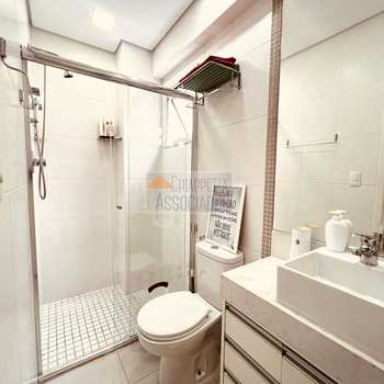 Apartamento em Santos, bairro José Menino