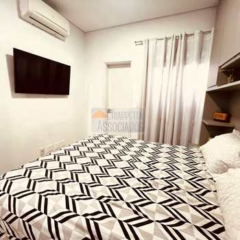 Apartamento em Santos, bairro José Menino