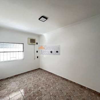 Apartamento em Santos, bairro Aparecida