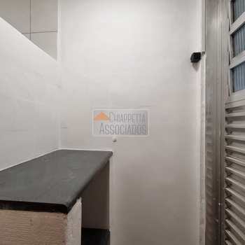 Apartamento em Santos, bairro Aparecida