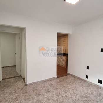 Apartamento em Santos, bairro Aparecida