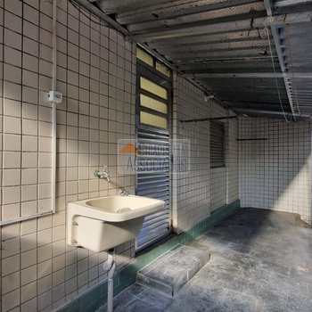 Apartamento em Santos, bairro Aparecida