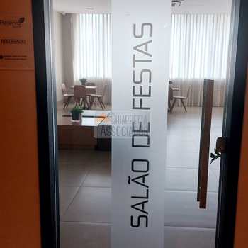 Apartamento em Santos, bairro Aparecida