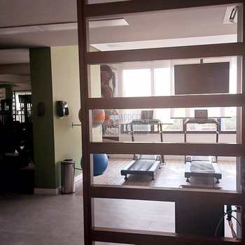 Apartamento em Santos, bairro Aparecida