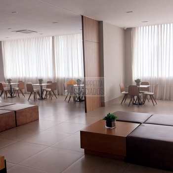 Apartamento em Santos, bairro Aparecida