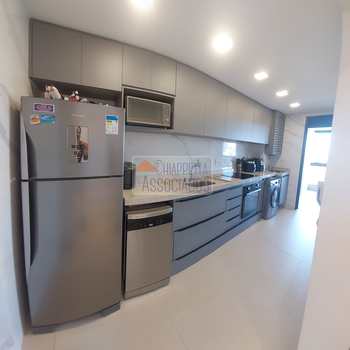 Apartamento em Santos, bairro Aparecida