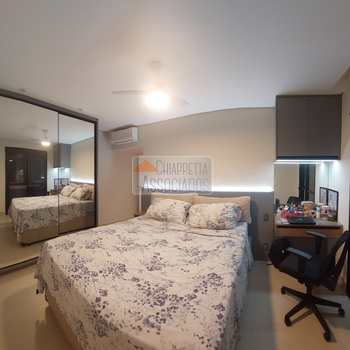 Apartamento em Santos, bairro Aparecida