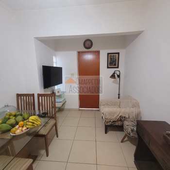 Apartamento em Santos, bairro José Menino